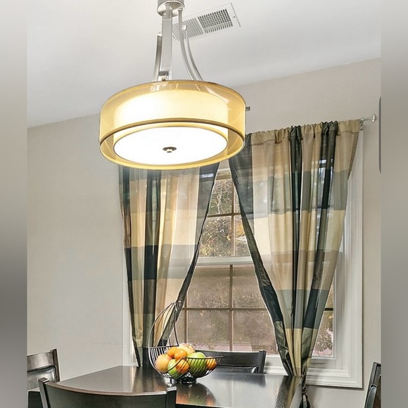 Curtains - Picture 1 of 2